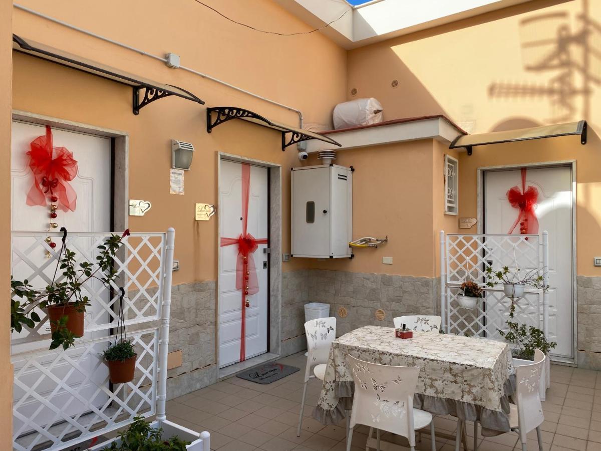Love Inn Pompei Exteriér fotografie